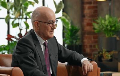 پزشک کروات: زبان و شعر هویت ماست اما سیاست تصمیم می‌گیرد/همه در یک‌کشتی نشسته‌ایم!