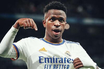 حمایت هواداران رئال مادرید از وینیسیوس: دوستت داریم وینی / عکس