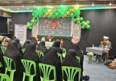 بزرگداشت خانواده معزز شهدا توسط خادمیاران رضوی منطقه 3 تهران - تسنیم