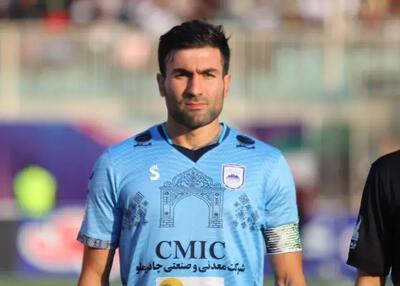 گلزن چادرملو: هنوز به اهداف فوتبالی‌ام نرسیده‌ام