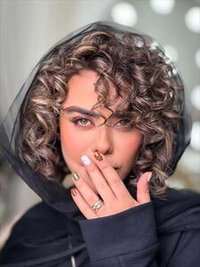 الهام اخوان بالاخره با چهره واقعی اش دیده شد!/ عکس