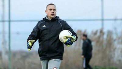 دستیار قلعه‌نویی شغلش را عوض کرد؟