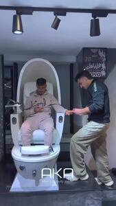 علی علیپور در یک سالن زیبایی+ ویدئو