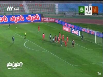 نیازمند ناجی دروازه پرسپولیس شد