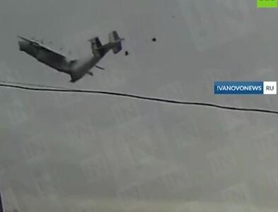 هواپیمای آنتونوف روسی قبل از سقوط روی هوا نصف شد