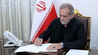 پزشکیان: آیت الله شاهچراغی از چهره‌های اثرگذار نهضت امام خمینی بود