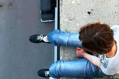 افکار خودکشی را جدی بگیرید/ زنگ خطر برای آموزش‌وپرورش