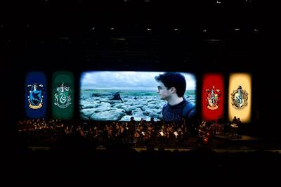  26 هزار پاترهد دست دوستی دادند/ پیش به سوی فیلم‌-کنسرت «بازی تاج و تخت»