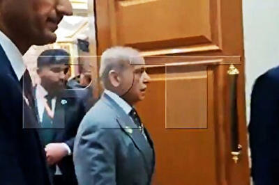 اقدام عجیب نخست‌وزیر پاکستان وسط دیدار پوتین و اردوغان!