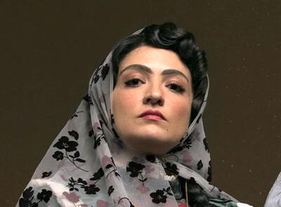  خوابیدن با نمک خواهر بزرگه محبوبه در بامداد خمار