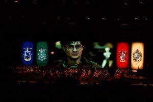 ۲۶ هزار پاترهد دست دوستی دادند/ پیش به سوی فیلم‌-کنسرت «بازی تاج و تخت