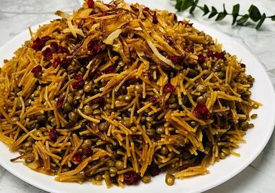  طرز تهیه مجدره؛ غذای سنتی عربی با عدس و پیاز داغ، ساده اما فوق العاده