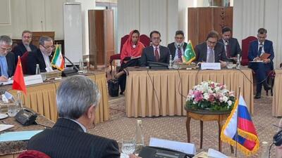 سخنگوی وزارت خارجه درباره عدم شرکت نماینده افغانستان در نشست نمایندگان ویژه افغانستان در تهران: از همه کشور‌ها برای مشارکت دعوت کردیم و از افغانستان هم دعوت شد؛ دوست داشتیم آنها هم شرکت می‌کردند / این تصمیم افغانستان بود؛ ما به این تصمیم احترام می‌گذاریم