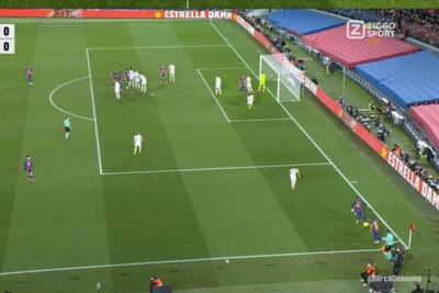 عکس/ لحظه‌ای که کفش رافینیا در آفساید بود