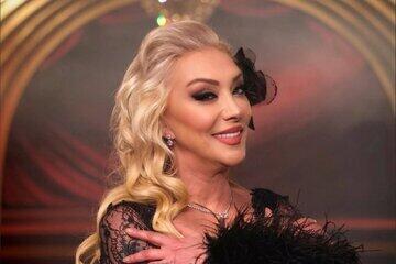 قتل خواننده معروف به دست دخترش! + تصاویر