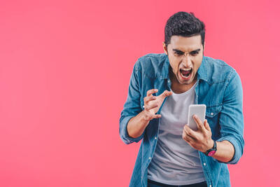  کمبود این ۳ ویتامین شما را بی‌حوصله و عصبانی می‌کند + توصیه طب سنتی