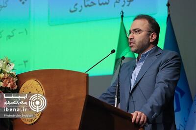 تصمیمات عملیاتی بانک مرکزی برای مدیریت بازار ارز اعلام شد/ از تخصیص فوری در تالار دوم تا برخورد با اخلالگران بازار ارز و طلا