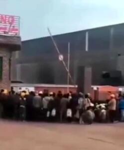 مرگ پنجمین کارگر چدن خوسف بر اثر تصادف/ اعتراض کارگران