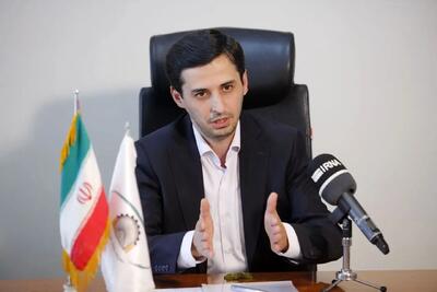  عزل شبانه مدیر یکی از شرکتهای اقماری به علت دریافتی نامتعارف