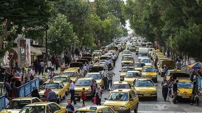 برخورد قانونی با هرگونه تخلف در دریافت کرایه مازاد/ سهمیه بنزین تاکسی‌ها کاهش نمی‌یابد