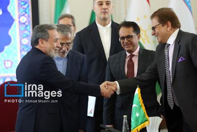  اسلام‌آباد: خواستار ترویج صلح و امنیت هستیم/ به نگرانی‌های ما در مورد تروریسم توجه شود