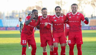 برتری پرسپولیس مقابل آلومینیوم در نیمه نخست