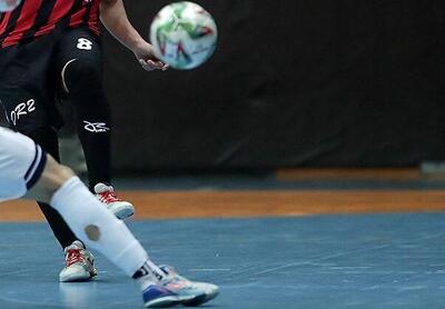  تنور داغ ورزش های سالنی در دمای صفر درجه خزان همدان