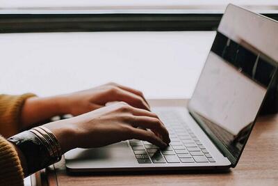 خریدوفروش لپ‌تاپ قفل شد