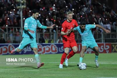 هفته چهاردهم لیگ برتر فوتبال ایران؛ تراکتور - پیکان