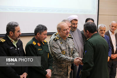 آئین تکریم و معارفه مدیرکل بنیاد حفظ آثار و نشر ارزش‌های دفاع مقدس استان اردبیل