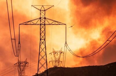 اجرای ۱۶۴ طرح حیاتی برق برای گذر از اوج بار تابستان