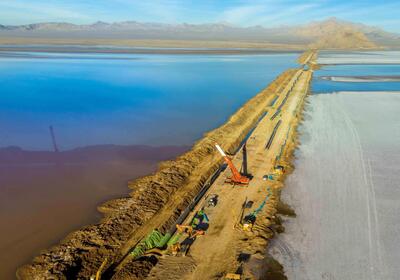 کارشناس محیط‌زیست: انتقال آب خلیج فارس بحران کم‌آبی را تشدید می‌کند