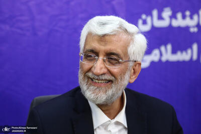  سعید جلیلی: «دولت سایه» یک گفتمان برای کمک به حل مسائل کشور است/ نباید اجازه دهیم مصارف غیرضروری به جان بیت‌المال بیفتند