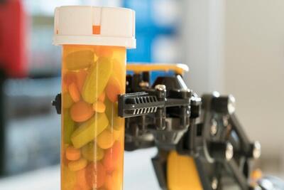  آیا هوش مصنوعی می‌تواند دارو تجویز کند؟