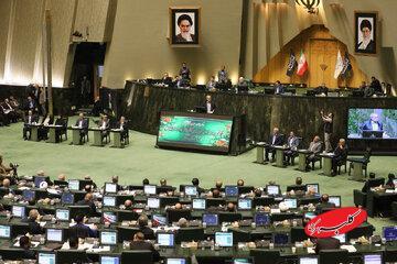  نماینده مجلس: دولت و مجلس باید شجاعت ایجاد تغییرات ساختاری را داشته باشند/ رئیس جمهور فردی صادق، درستکار و مردمی است - کلبه سرگرمی