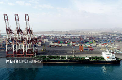 معطلی کشتی‌ها در لنگرگاه؛ واردات کالای اساسی گرفتار فرآیندهای ارزی