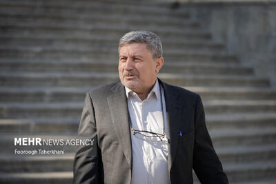 حضرتی : «احمدنیا» شکایت کرده و پیگیر است + فیلم