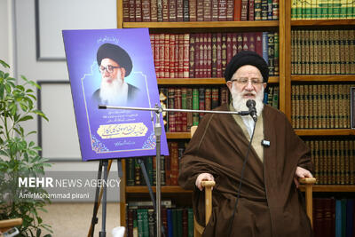  آیت الله گلپایگانی نگاه جامعی به نیازهای  مختلف جامعه اسلامی داشت