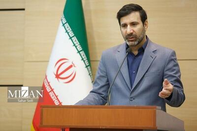 دانشگاه محل پیوند نقد و مطالبه‌گری با قانون اساسی است