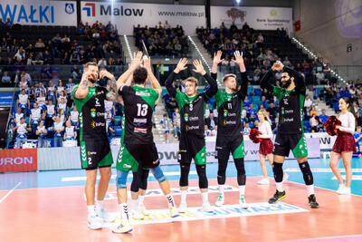 شکست ۳-۰ چلم مقابل سووالکی با وجود حضور امیرحسین اسفندیار - پارس فوتبال