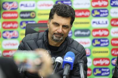 زمین اراک در مقابل زمین شهر قدس «سن‌سیرو» است! - پارس فوتبال