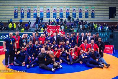 روز سیاه کشتی در کنار بازگشت باشکوه حسن یزدانی! - پارس فوتبال