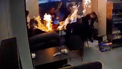  فیلم لحظه انفجار اجاق گاز در رستوران