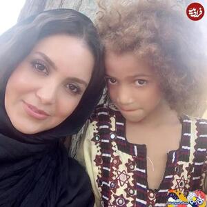  قاب زیبای بازیگر سریال آنام در میان کودکان سیستان و بلوچستان
