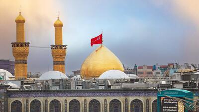  اتفاق دیدنی در حرم امام حسین(ع)؛‌ شن‌های زرد عاشورا از دل خاک بیرون آمدند+ تصاویر