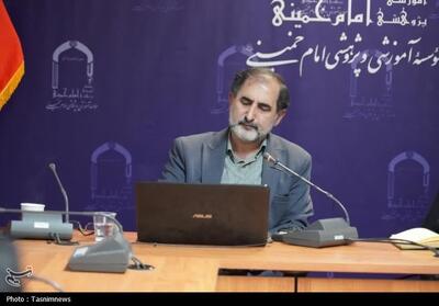 چه کسی می‌تواند علوم انسانی را اسلامی کند؟ - تسنیم