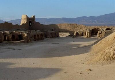 ریل راه‌آهن دامغان جابجا می‌شود تا تپه حصار از آسیب مصون بماند - تسنیم