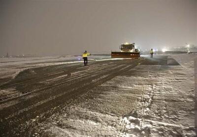 بارش برف و مه‌گرفتگی در محورهای کوهستانی گلستان/ عملیات برف‌روبی و نمک‌پاشی ادامه دارد - تسنیم
