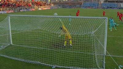 ضربه تماشایی هاشم‌نژاد به تیر دروازه برخورد کرد