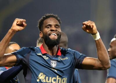 پنجه در پنجه انریکه و میلیاردرهای پاریس!